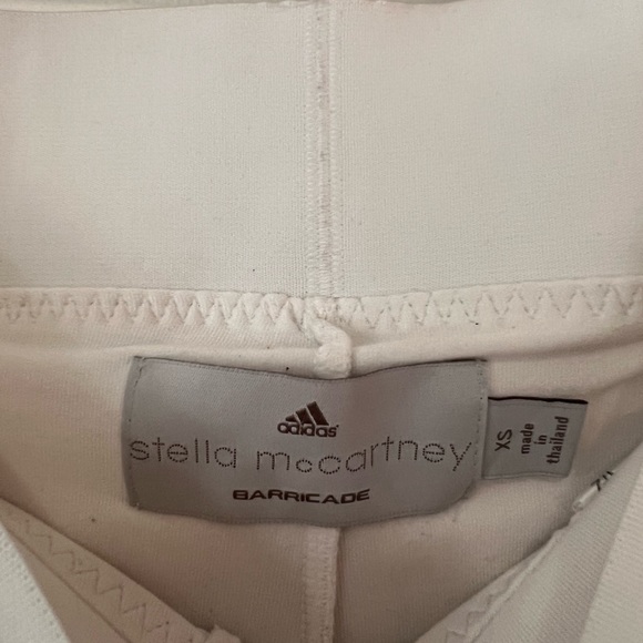 Chic tennis skirt - Picture 2 of 2